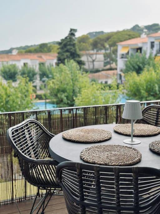 The Golden Oak In Calella Centre - 100M From Beach Palafrugell Exterior foto